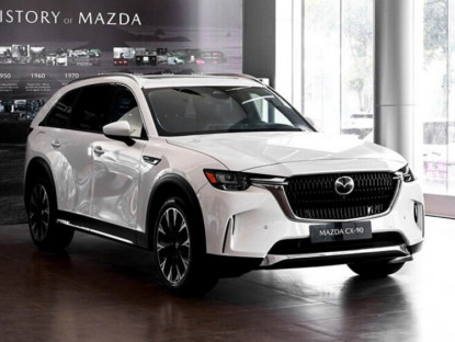 Giao thông - Mazda CX-90 PHEV bất ngờ giảm giá hơn 80 triệu đồng tại đại lý