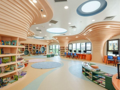 Thông tin doanh nghiệp - Vin Nexus Center: Trường học hạnh phúc hình trái tim và những gam màu rất “lạ”