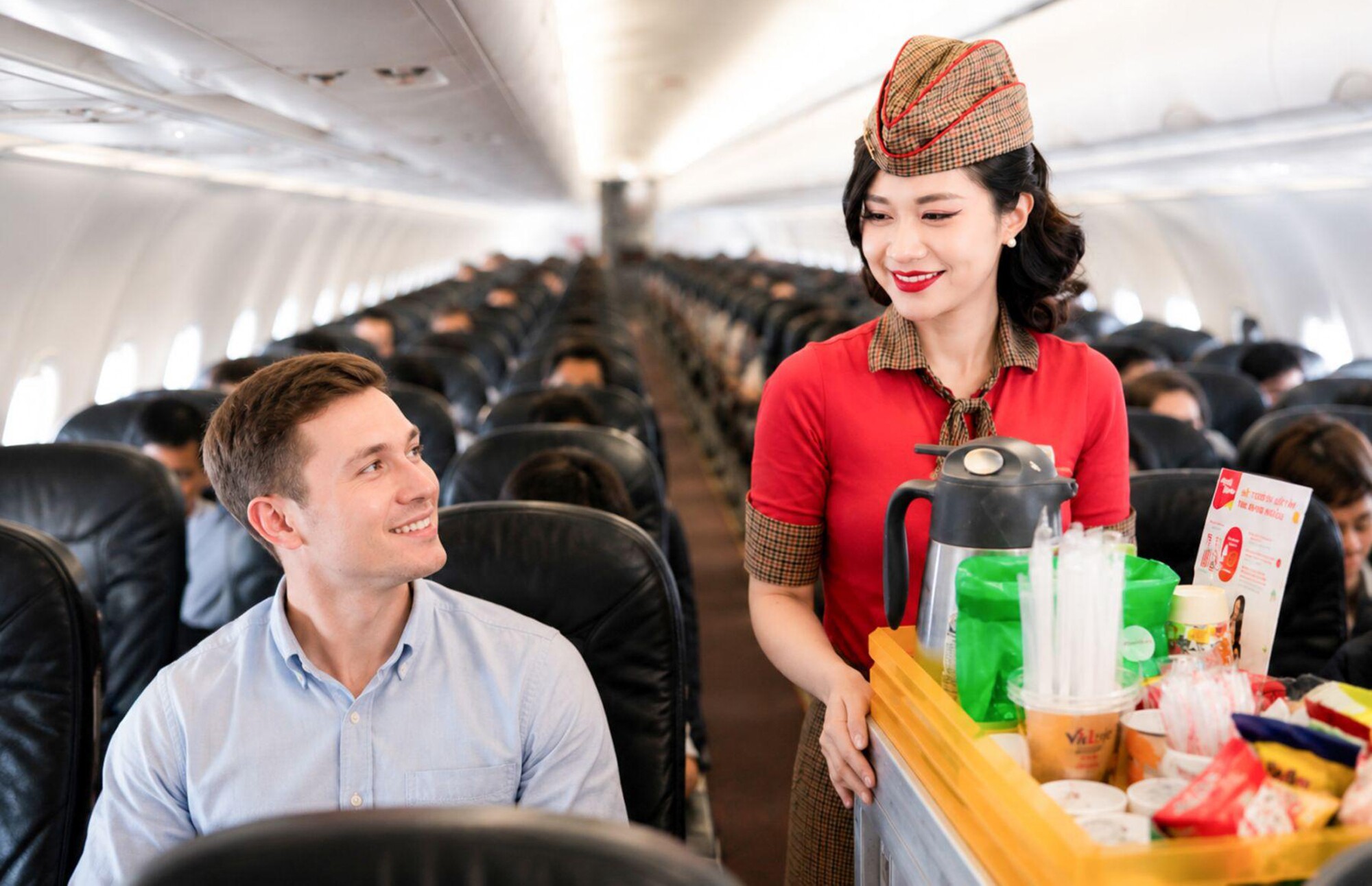 Ngày hội tuyển dụng tiếp viên hàng không Vietjet sắp “hạ cánh” tại Hà Nội - 3