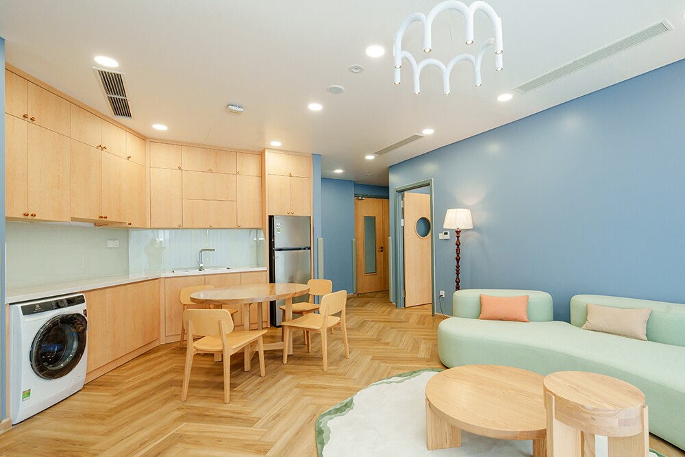 Vin Nexus Center: Trường học hạnh phúc hình trái tim và những gam màu rất “lạ” - 10