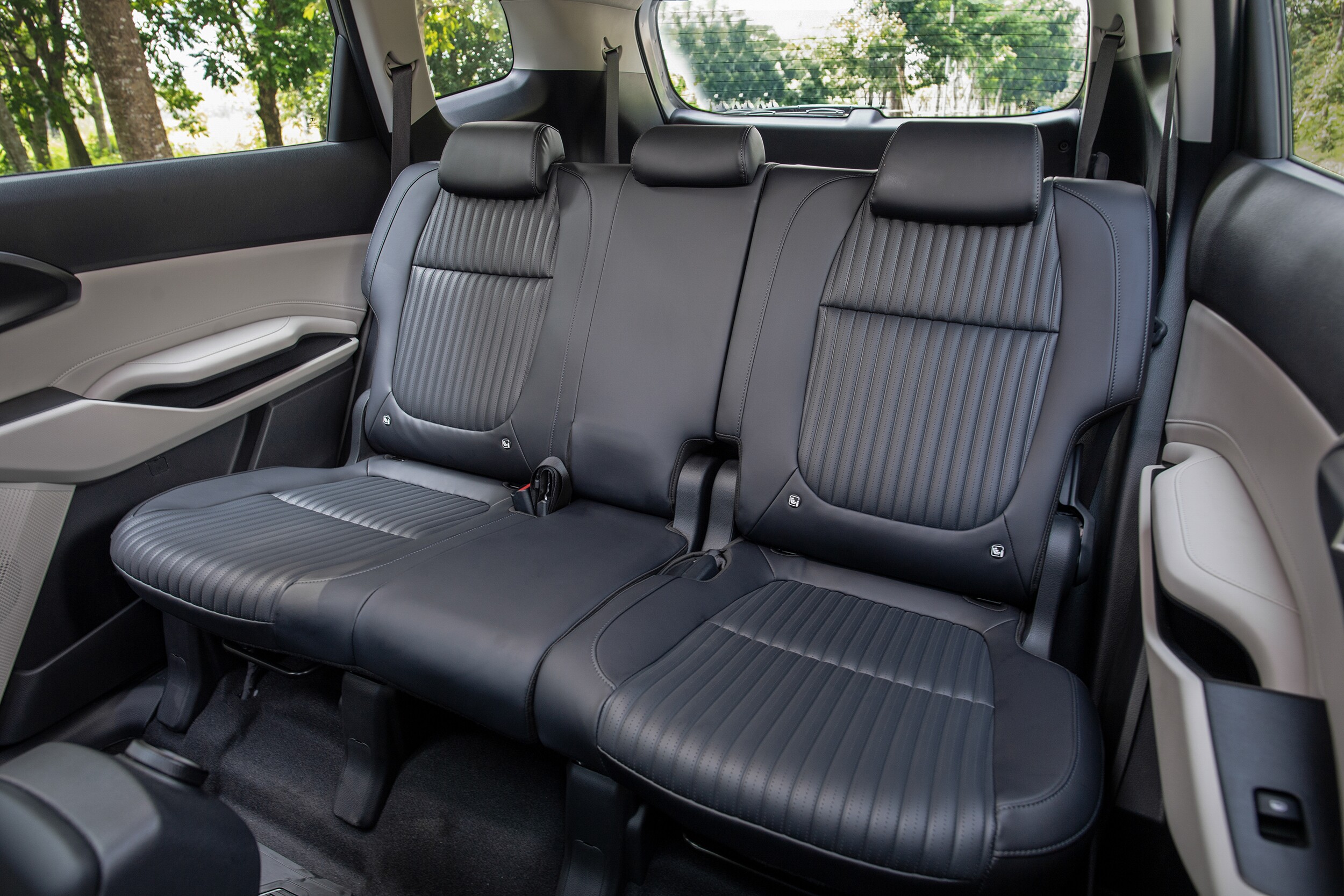 Kia Carens Clavis mới ra mắt tại Việt Nam - 8
