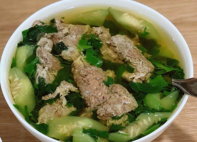 Sống ở biệt thự đắt tiền, ăn ngon nhưng Tăng Thanh Hà chỉ cần cơm canh chân quê như này là đủ - 15