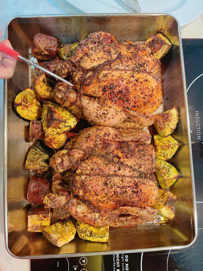 Chồng đại gia của Phan Như Thảo đãi hội sao giàu "bài ca tôm cá" ngon mê, đỉnh như siêu đầu bếp - 15