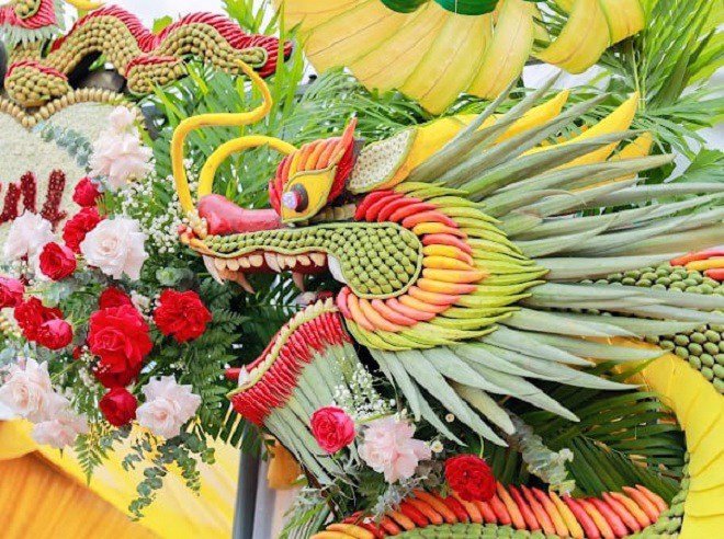 8X miền Tây &#34;thổi hồn&#34; vào cau, ớt, làm cổng cưới rồng phụng đẹp mê hồn chở đi khắp tỉnh - 4