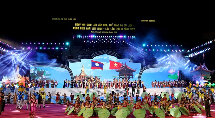 Tôn vinh bản sắc văn hoá, tình đoàn kết hữu nghị đặc biệt Việt - Lào - 4