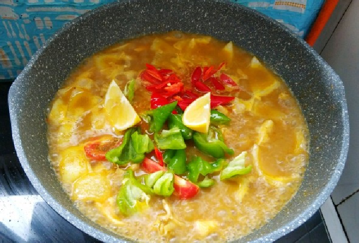 Cách làm món cà ri gà dứa kiểu Thái mềm béo thơm ngon cực đơn giản - 11