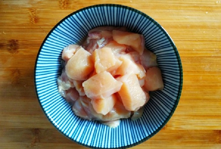 Cách làm món cà ri gà dứa kiểu Thái mềm béo thơm ngon cực đơn giản - 4