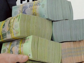 Tiếp tục rơi tự do, loạt cổ phiếu rẻ như rau, đã đến lúc vung tiền bắt đáy?