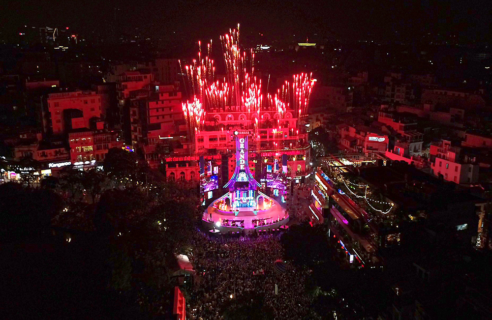 Yamaha Grande Festa “bùng cháy” với sự xuất hiện của dàn sao đình đám showbiz Việt và trên thế giới - 1