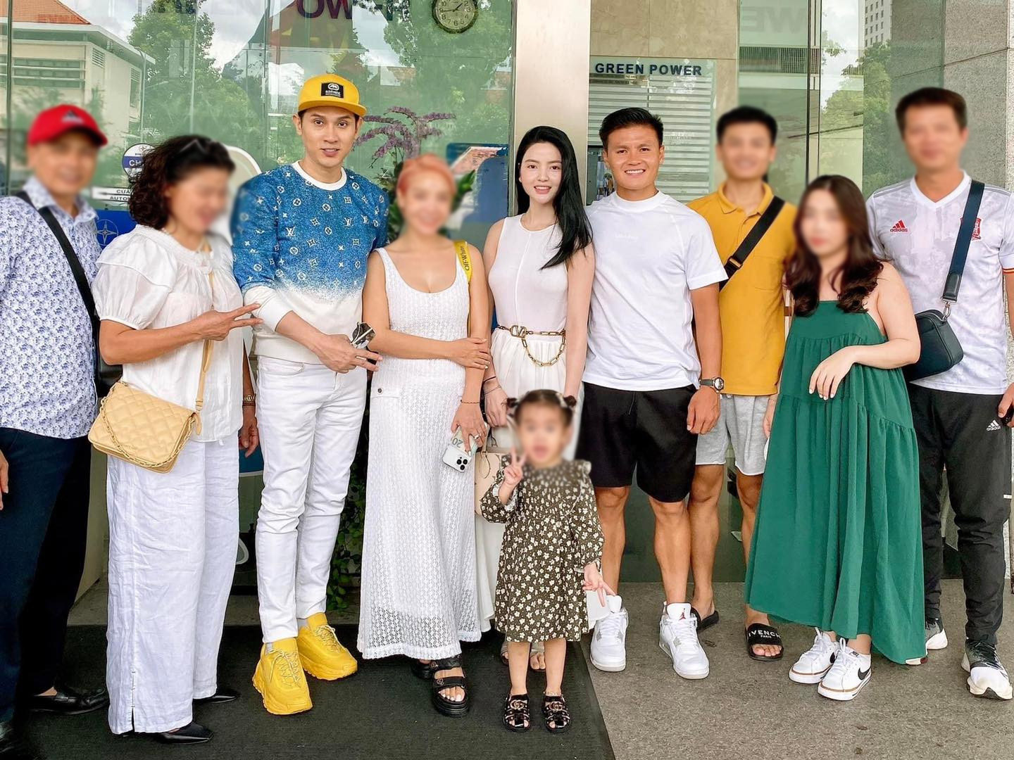 Vừa ghi bàn, Quang Hải liền làm điều này tặng bạn gái xinh đẹp - 3