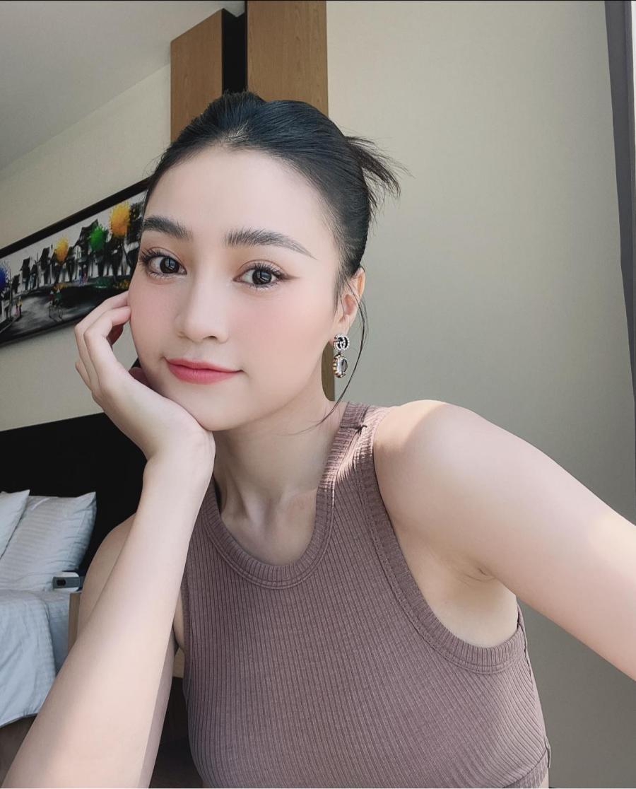 Gạt bỏ hình ảnh ngọc nữ, Ninh Dương Lan Ngọc &#34;đen như than&#34; gây ngỡ ngàng - 1