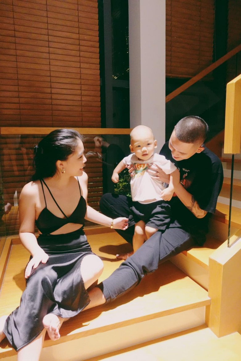 Chờ mãi không đau đẻ nên lôi bài ra chơi, đang thắng vang dội Tiktoker Chang Lacci vỡ ối &#34;bụp bụp&#34; - 16