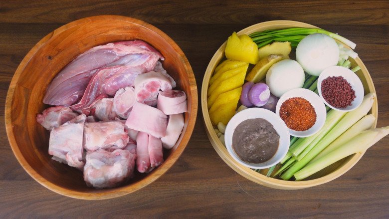 Du học Mỹ, gái xinh nấu bún bò Huế cực ngon lại dễ làm ai cũng có thể học theo - 2