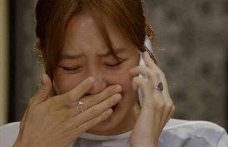 12 giờ tối bạn trai lặn lội đi mua quà 20/10, nửa tiếng sau chị gái anh gọi tới tôi điếng người - 2