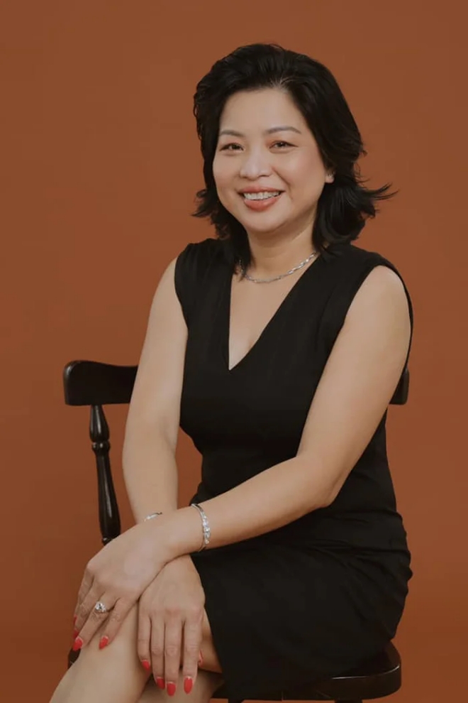 Điển danh những bà mẹ chồng vừa xinh đẹp vừa quyền lực của sao Việt - 4