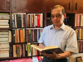 Phía sau những bài thơ của nhà thơ Bằng Việt