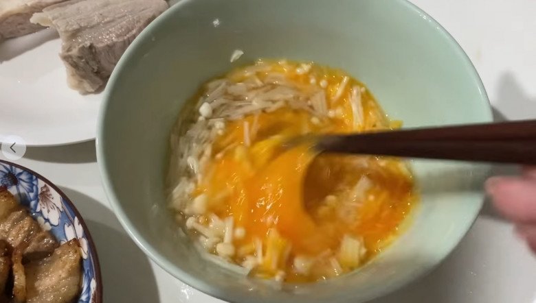 Người đàn ông 40 tuổi lên show hẹn hò tuyển vợ nấu bữa cơm 20k, vợ cũ Thành Trung tự thấy "vô dụng" - 8