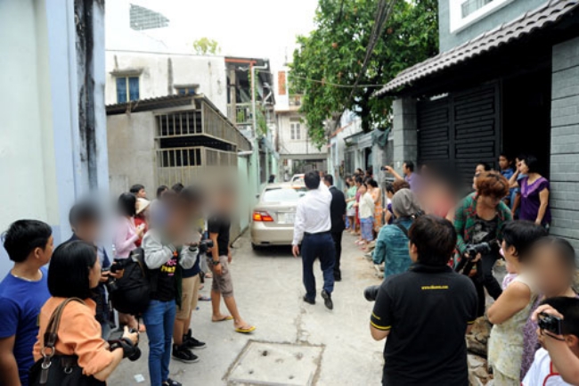 Chủ tịch Hà Nội FC đi xe 83 tỷ rước Hoa hậu, chồng Hà Tăng chạy xe sang đón dâu khiến đường phố náo loạn - 14