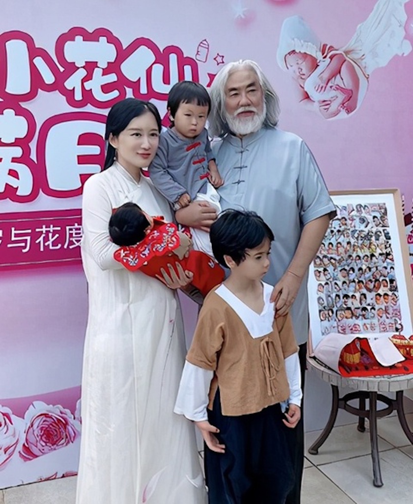 Vợ kém 31 tuổi của "ông trùm phim kiếm hiệp Kim Dung" bị tố giấu 1 nghìn tỷ làm điều "sau lưng chồng" - 3