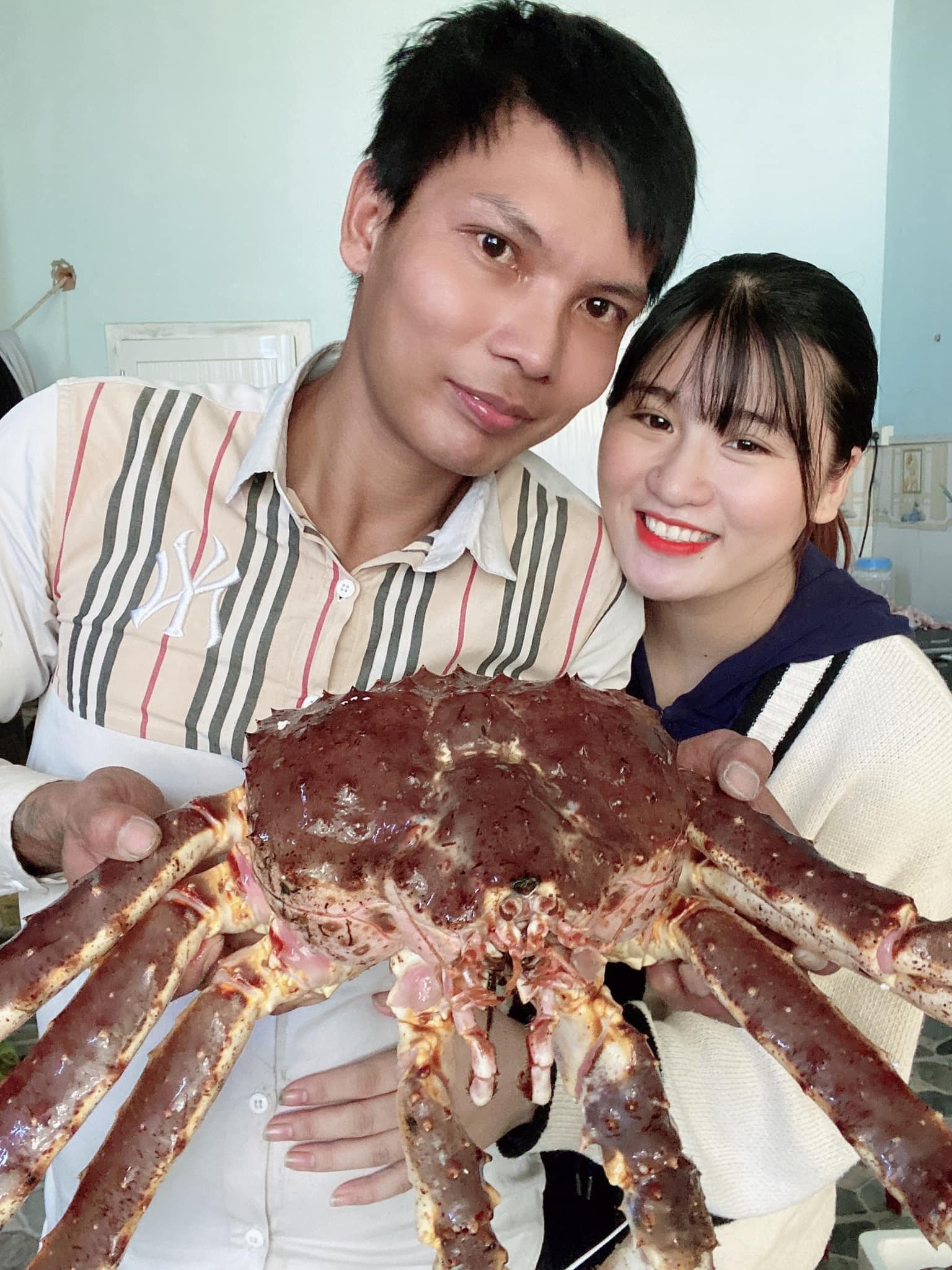 Vợ bất ngờ đòi ra đi tay trắng, Lộc Fuho bức xúc công khai bảng thu nhập từ YouTube - 2