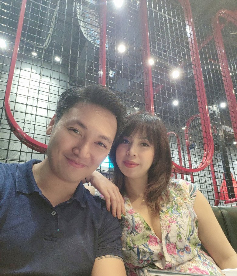 Ăn uống “trộm vía”, vợ bầu của Mạnh Trường tăng gần 20kg, vẫn chuộng ăn mặc trễ nải - 7