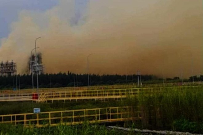 Công an thông tin về cột khói vàng nghi ngút ở Formosa Hà Tĩnh - 2