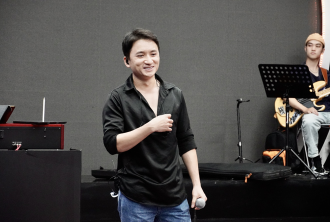 Phan Mạnh Quỳnh bật mí đời sống tình cảm sau khi "chốt" nghìn đơn kẹo lạc - 3