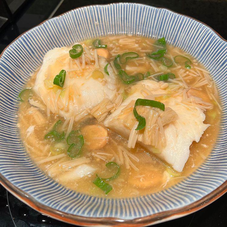 Sống ở biệt thự đắt tiền, ăn ngon nhưng Tăng Thanh Hà chỉ cần cơm canh chân quê như này là đủ - 2