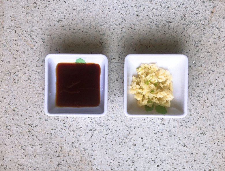 Nấm kim châm ăn lẩu mãi cũng nhàm chán, đem làm kiểu này được món ngon thanh mát giòn sần sật - 6