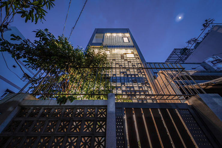 Căn nhà "phát sáng" ở Gò Vấp xuất hiện ấn tượng trên báo Mỹ - 3