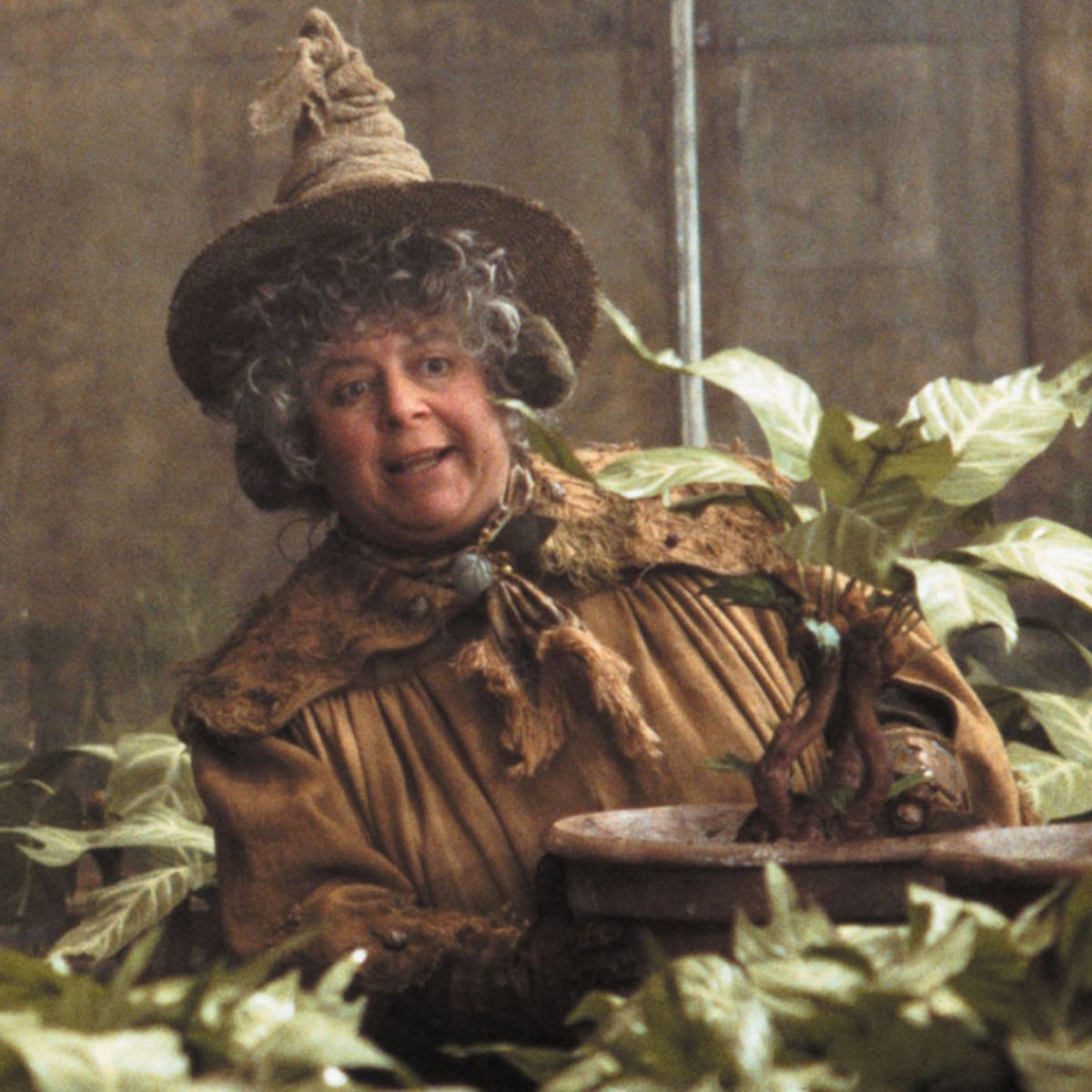 2 tỷ đồng cho 3 phút có phải là cát-xê "khủng" nhất Hollywood? - 1