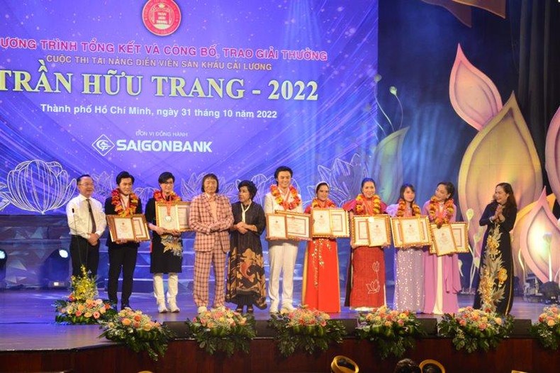 Lộ diện các diễn viên tài năng của sân khấu Cải lương Trần Hữu Trang năm 2022 - 1