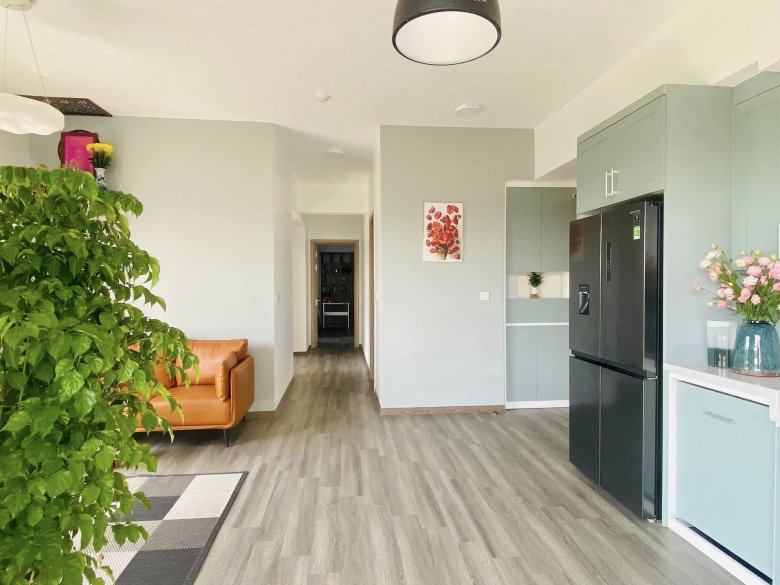 8 năm ước mơ, 30 phút chốt mua: cô vợ giờ có căn chung cư với khu bếp màu xanh đẹp như tranh - 1