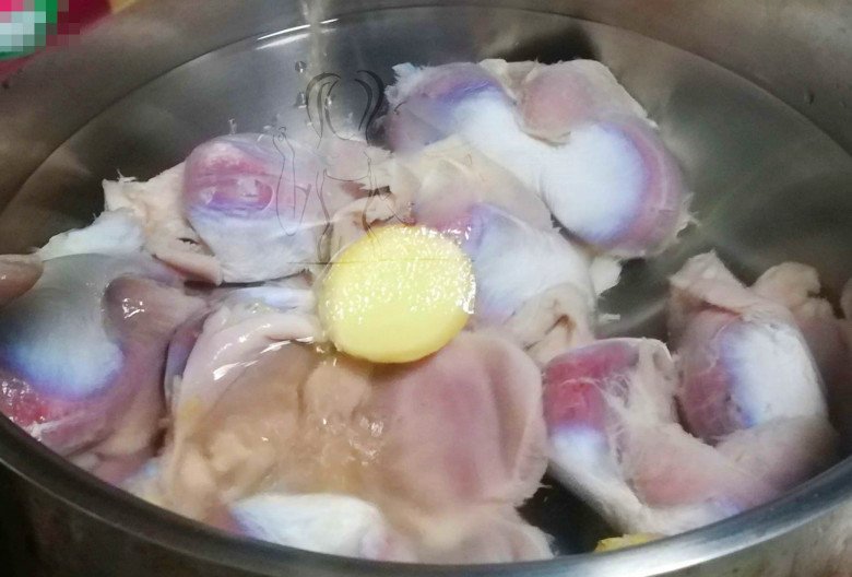 Cả con vịt chỉ có 1 cái này, đem trộn chua cay được món giòn sần sật ăn cực đã miệng - 3