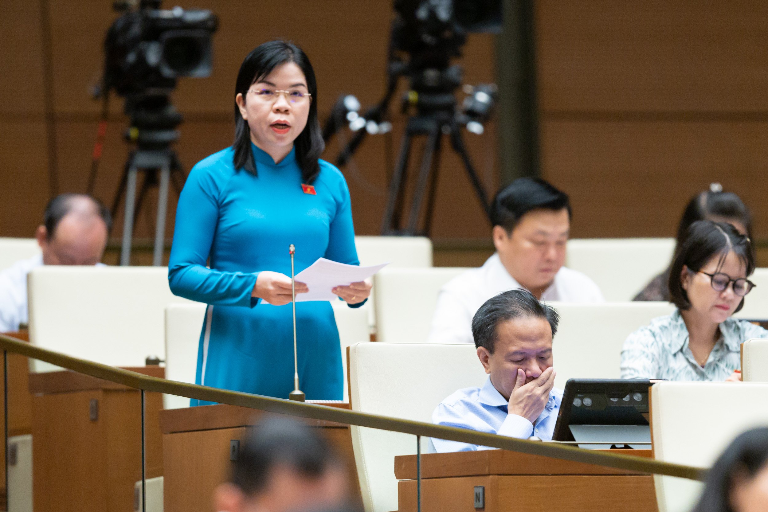 Quốc hội thảo luận về dự thảo Nghị quyết ban hành Nội quy kỳ họp Quốc hội (sửa đổi) - 9