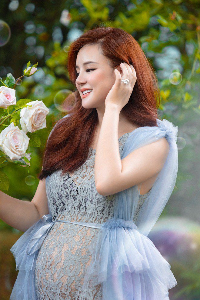 3 lần đi đẻ của Vy Oanh: Lặn lội sang Mỹ sinh nở, có lần lại “gây lú” bởi một chi tiết lạ - 6