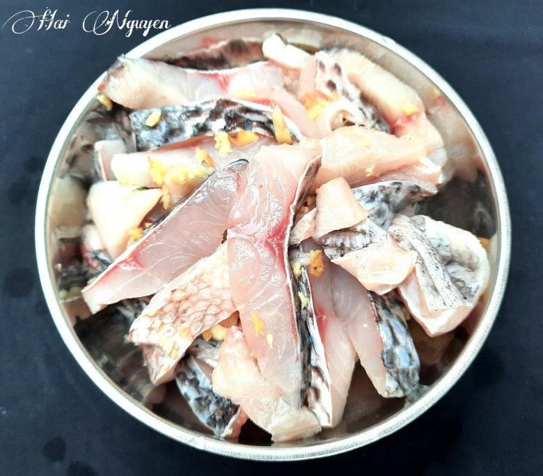 Để bún cá không tanh nhớ ướp với thứ này, 10 miếng giòn cả 10, nước dùng ai cũng muốn húp cạn - 4