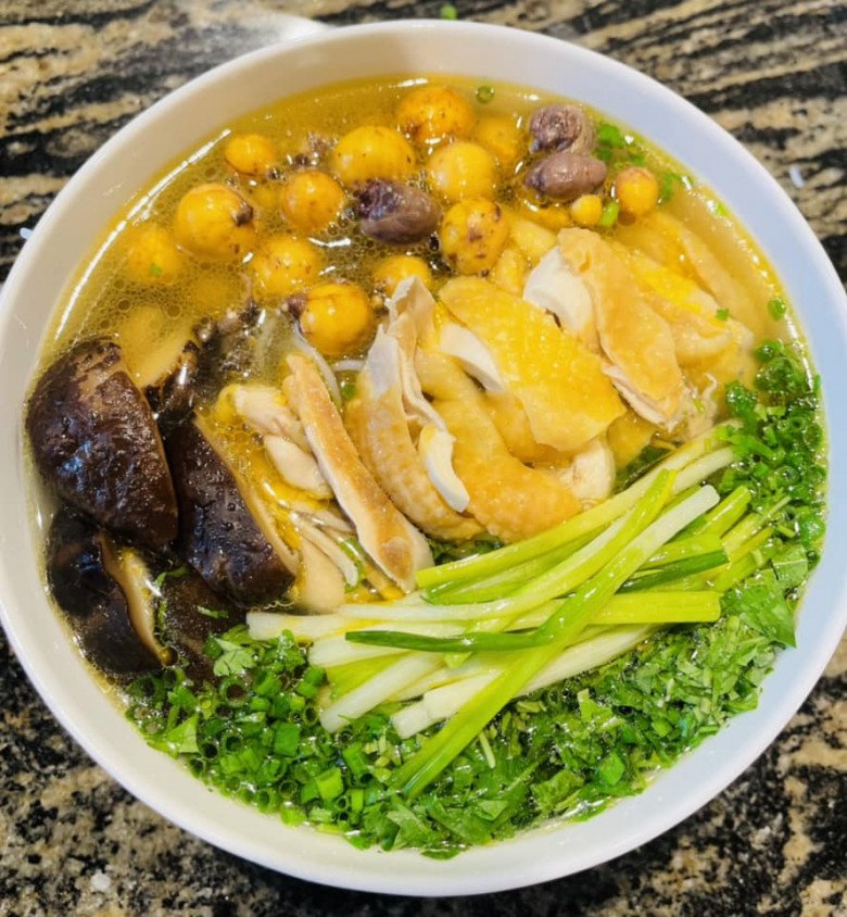 Năm 2022, có 5 sao này chăm vào bếp nhất, cứ nấu là ra toàn món ngon khiến fan chết thèm - 22