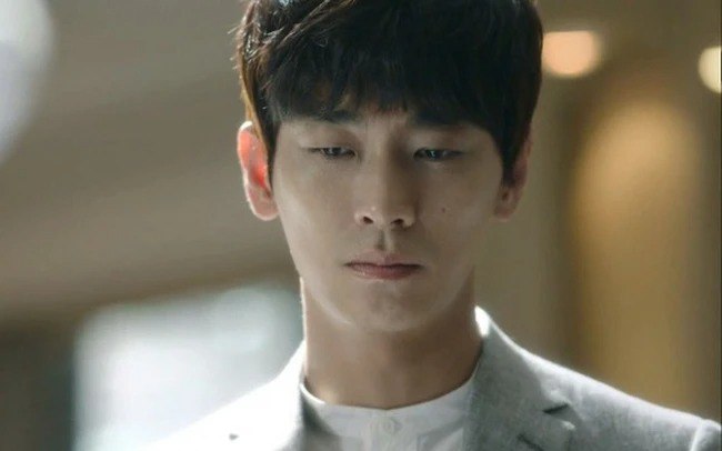 Sau khi mẹ qua đời vợ bầu thường biến mất lúc đêm khuya, chồng đi tìm xót xa nhìn cảnh tượng  - 2