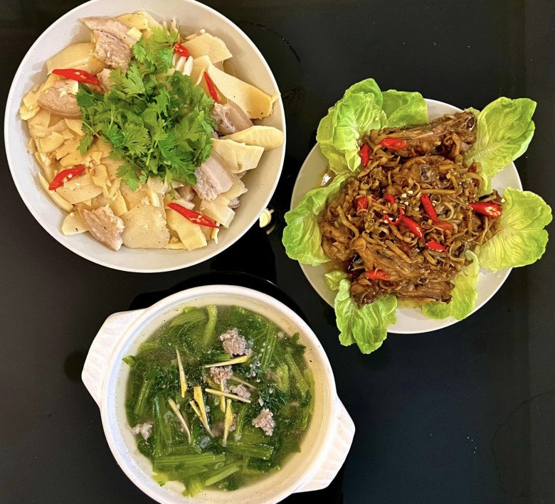 9X chưa chồng đã xinh lại đảm, bạn cứ thèm ăn lại nhắn tin đòi nấu để sang ăn ké - 18