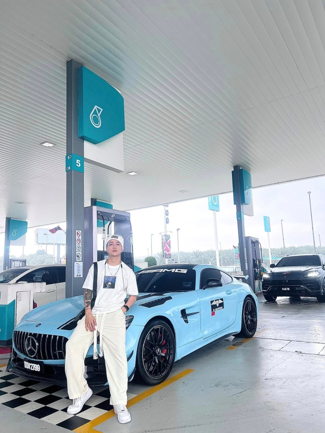 TiTi kiếm bộn tiền từ nghề tay trái không kém cạnh loạt sao hạng A - 2