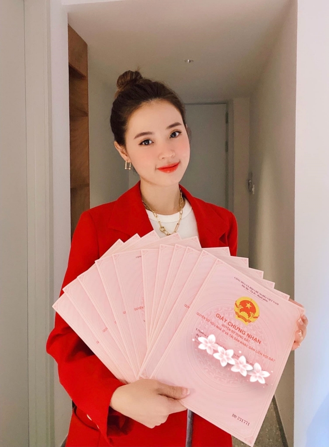 TiTi kiếm bộn tiền từ nghề tay trái không kém cạnh loạt sao hạng A - 3