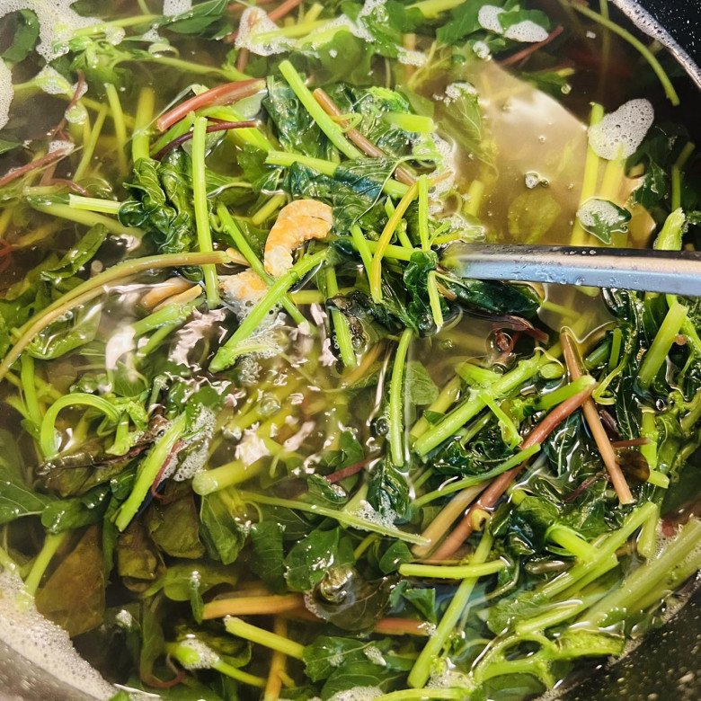 Chồng Hồ Bích Trâm nửa đêm gửi thực đơn cho anh trai vợ nấu, hôm sau xảy ra sự cố "dở khóc dở cười" - 15