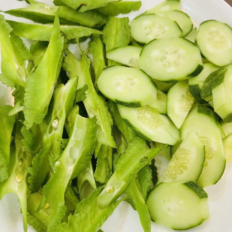 Chồng Hồ Bích Trâm nửa đêm gửi thực đơn cho anh trai vợ nấu, hôm sau xảy ra sự cố "dở khóc dở cười" - 10