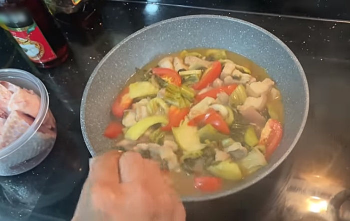 Chồng Hồ Bích Trâm nửa đêm gửi thực đơn cho anh trai vợ nấu, hôm sau xảy ra sự cố "dở khóc dở cười" - 4