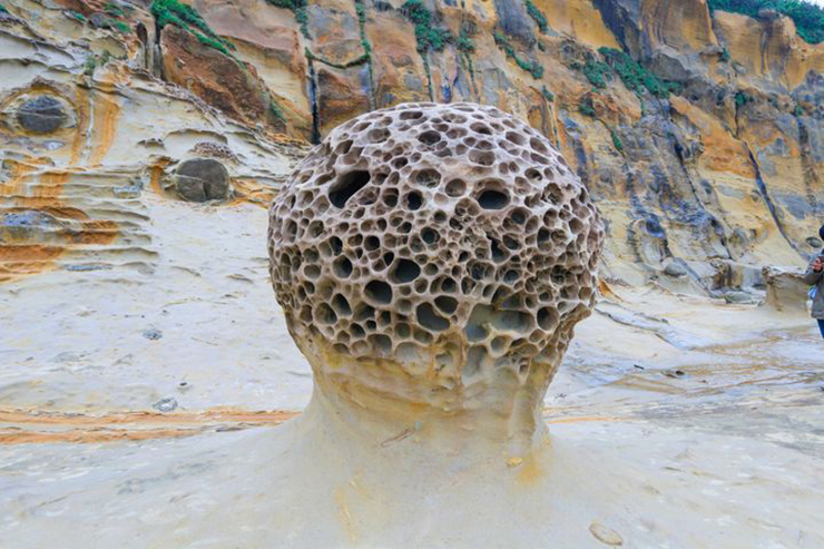 Những tảng đá có hình dáng kỳ lạ, du khách ngỡ như lạc vào hành tinh khác - 14