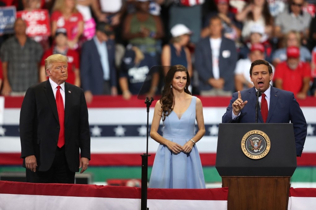 Người vợ xinh như minh tinh là "vũ khí bí mật" của ứng viên tổng thống Mỹ tiềm năng 2024 - 3