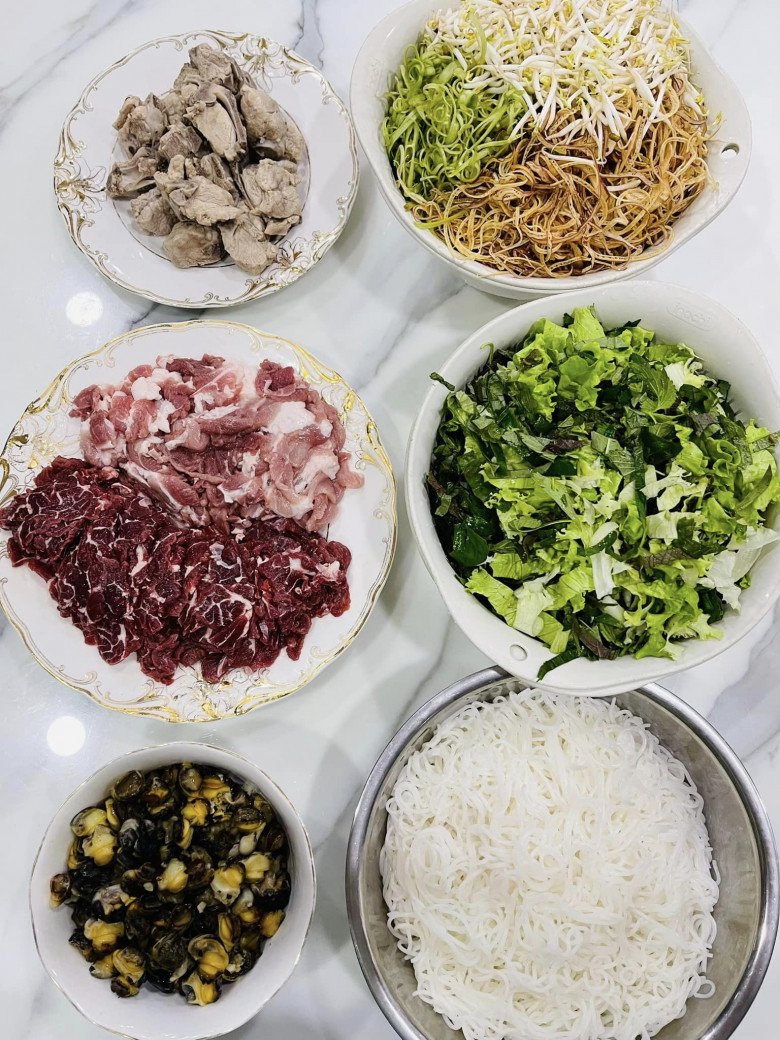 Hải Băng thèm bún quê mình liền được chồng chiều ngay, thành quả của chàng rể và mẹ vợ ngon chẳng kém nhau - 3
