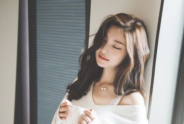 Mỗi tháng được bố chồng cho thêm 10 triệu, em khóc như mưa khi biết sự thật - 1