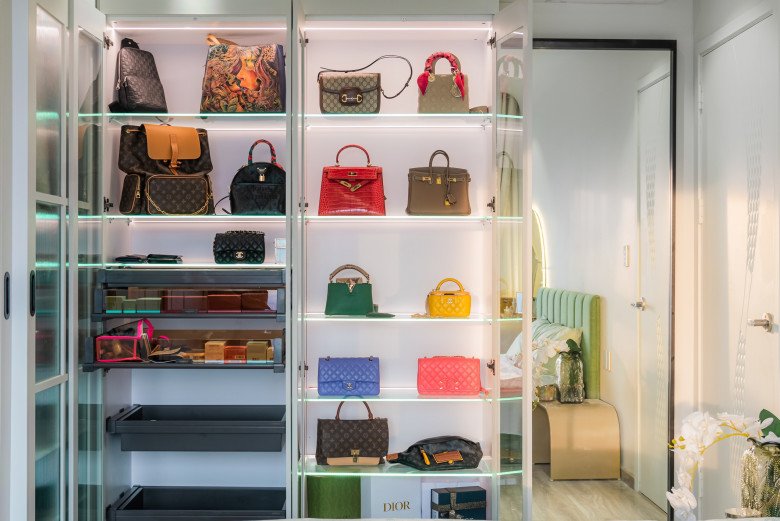 Nữ doanh nhân 9X bầu bí vẫn lăn xả tại công trình, chi tiền tỷ làm nhà tặng con trai - 7